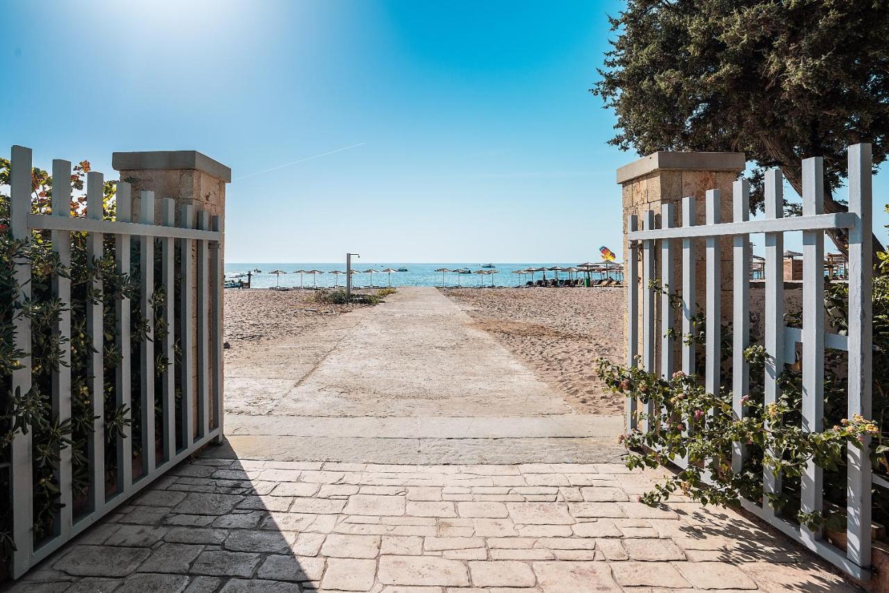 Amaryllis Beach Front House Rhodes City Bagian luar foto